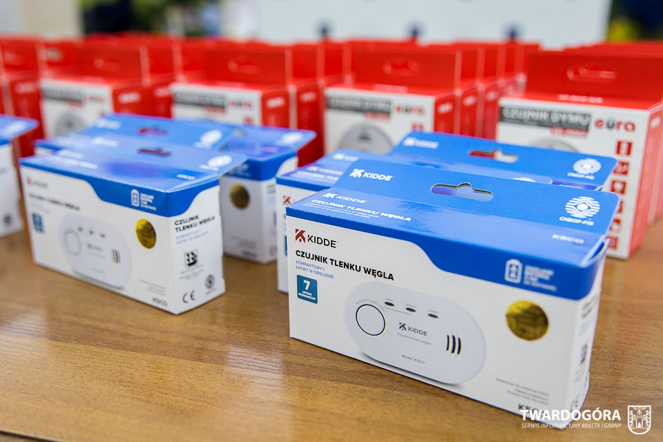 Czujki dla najbardziej potrzebujących mieszkańców Czujki dla najbardziej potrzebujących mieszkańców