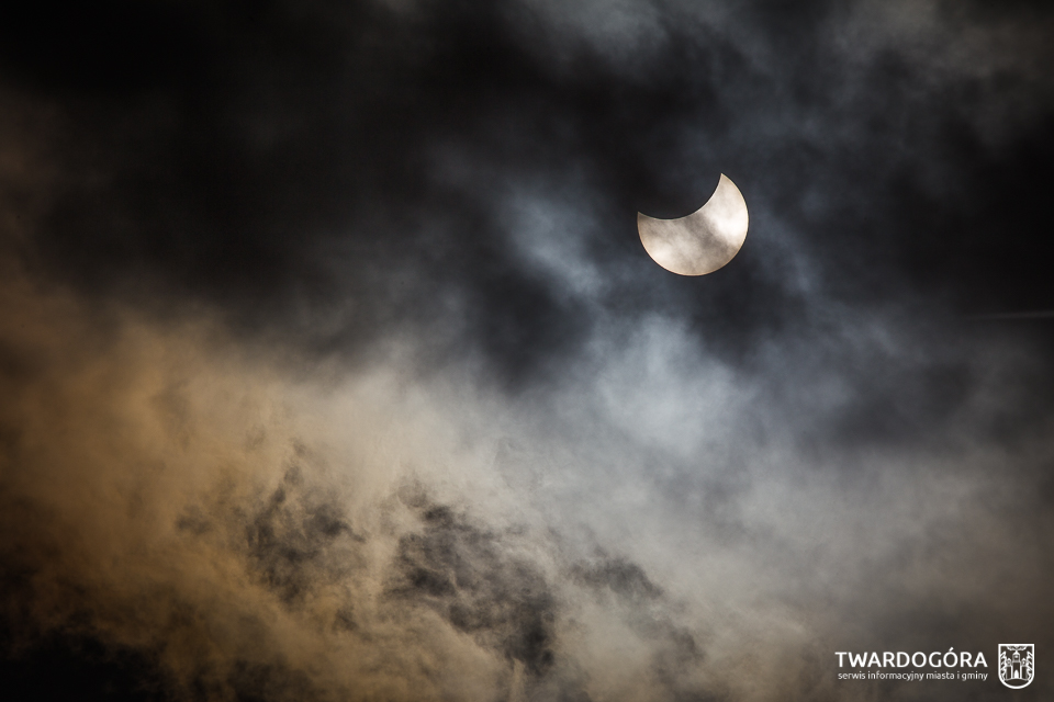 Zaćmienie Słońca nad Twardogórą, fot. Marcin Wrześniacki Zaćmienie Słońca nad Twardogórą, fot. Marcin Wrześniacki